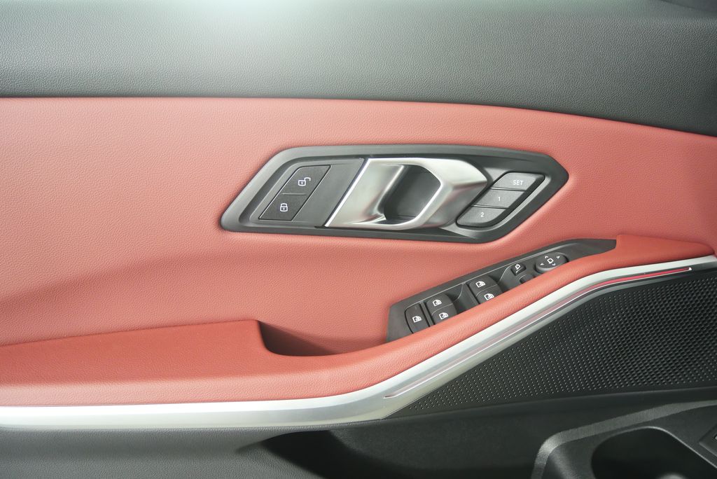 Thumbnail: 2026 BMW 3 Series - 8