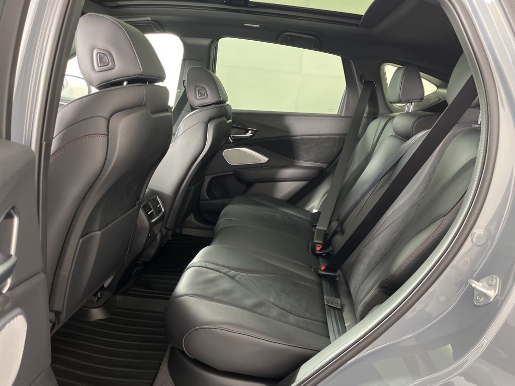 Thumbnail: 2025 Acura RDX - 23