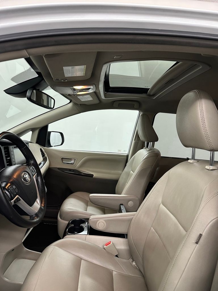 used 2019 Toyota Sienna car, priced at $26,765