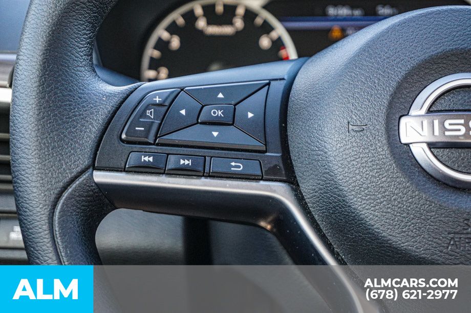2023 Nissan Altima 2.5 SV photo 23