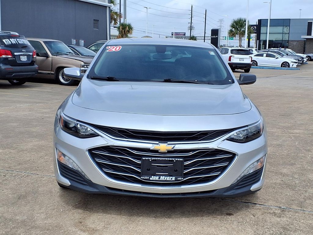 2020 Chevrolet Malibu LT Silver at Legacy Ford
