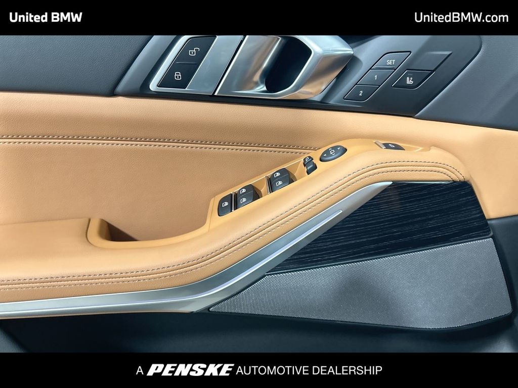 Thumbnail: 2026 BMW X5 - 11