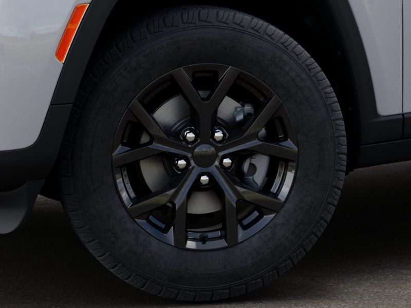 New 2026 White Jeep Altitude image 8