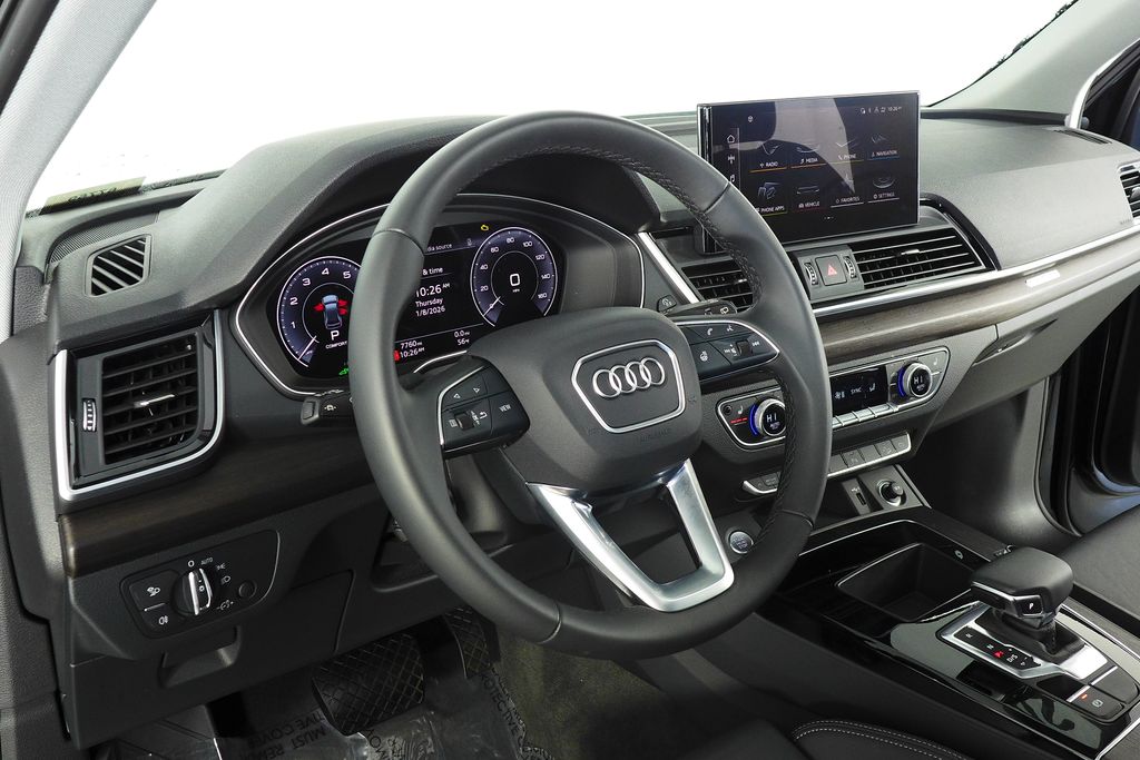 Thumbnail: 2024 Audi Q5 - 30