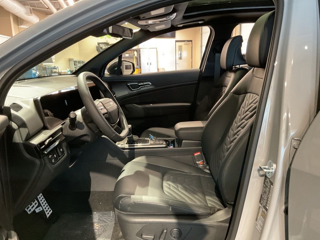 New 2026 Gray Kia X-Pro Prestige image 10