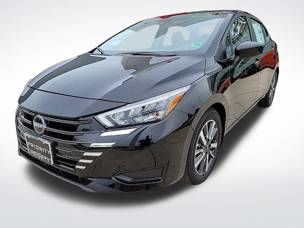 2025 Nissan Versa SV FWD