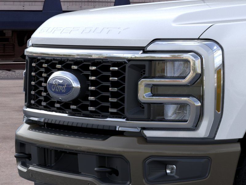 New 2026 White Ford King Ranch image 21