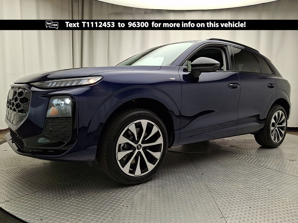 Thumbnail: 2026 Audi Q3 - 1