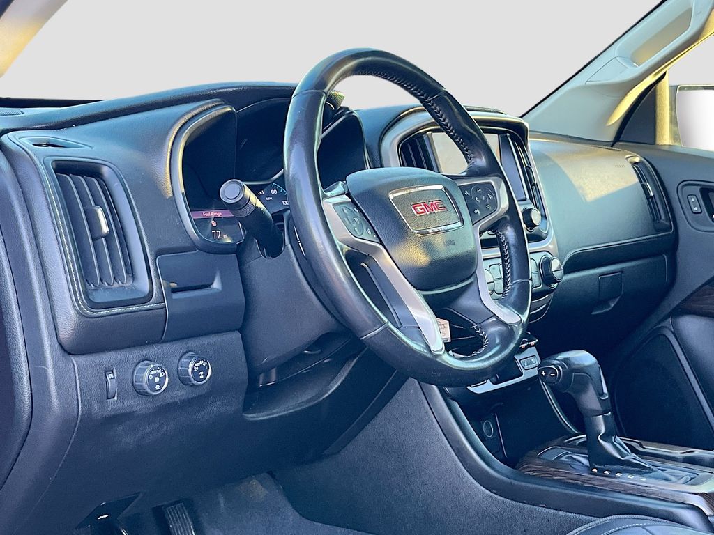 Used 2019 Red GMC Denali image 9