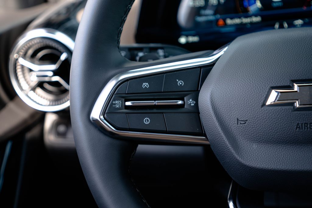 New 2027 Chevrolet Equinox SUV