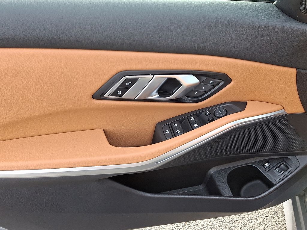 Thumbnail: 2023 BMW 3 Series - 13