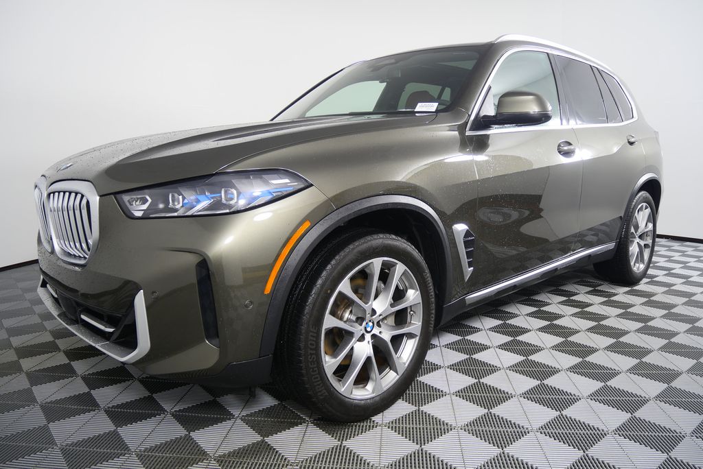 Thumbnail: 2024 BMW X5 - 8