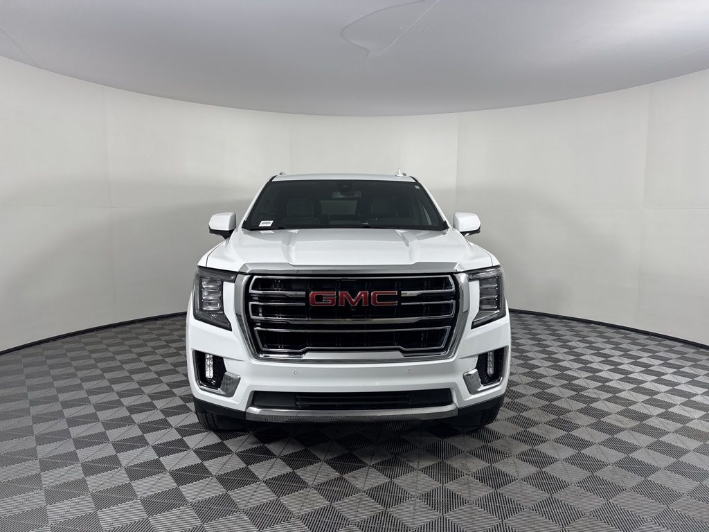 2022 GMC Yukon SLT 2