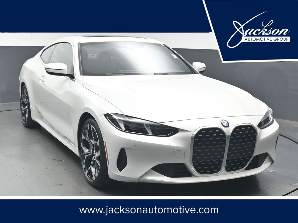 White Metallic 2026 BMW 4 Series 430i Coupe RWD Coupe Rear-Wheel Drive 8-Speed Automatic