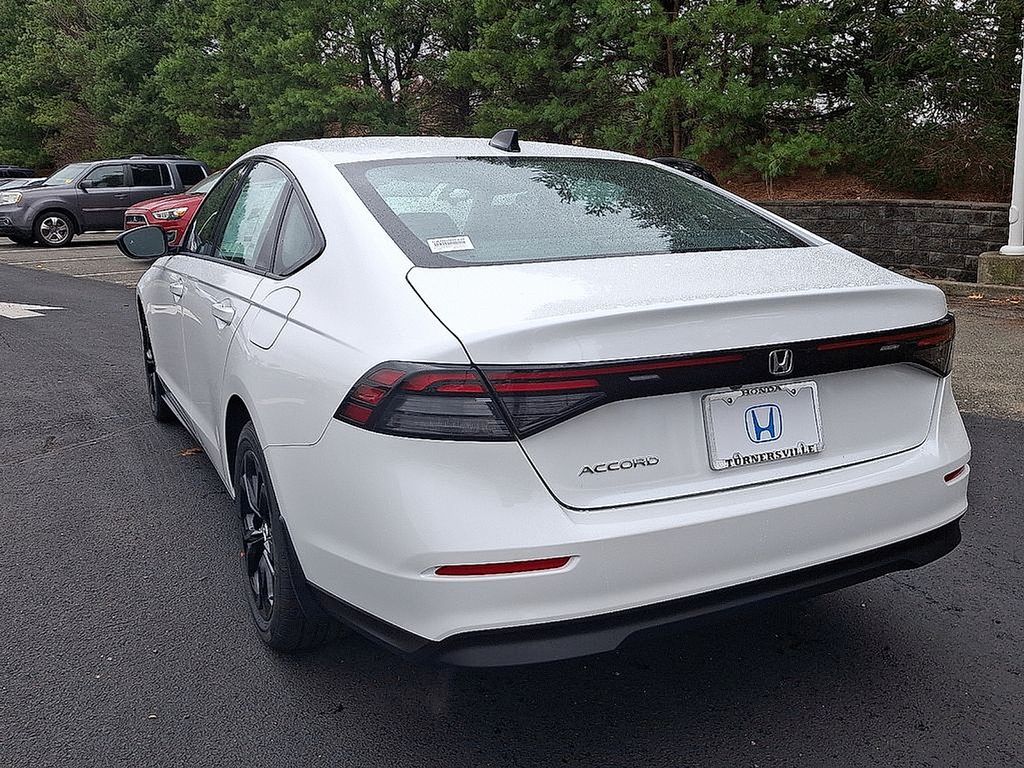 Thumbnail: 2025 Honda Accord - 3