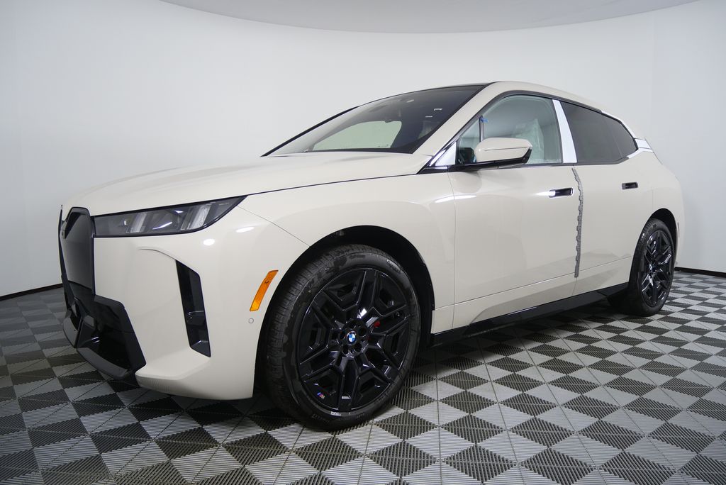 Thumbnail: 2026 BMW iX - 8