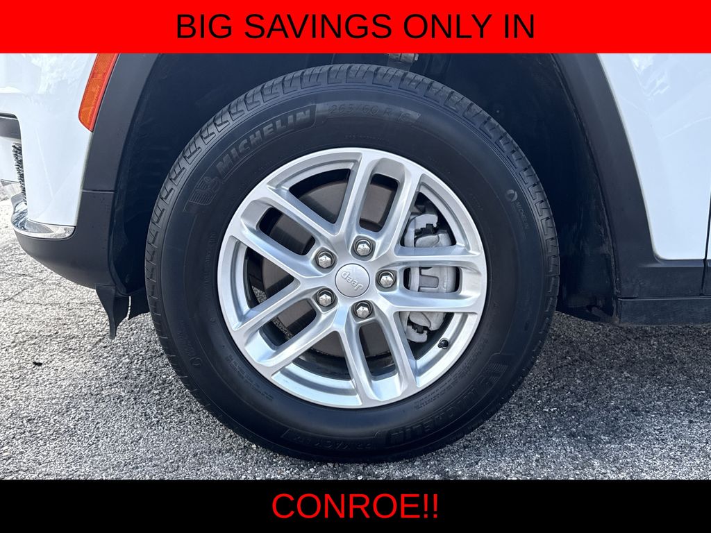2025 Jeep Grand Cherokee L Laredo White at Bayshore Chrysler Jeep Dodge Ram