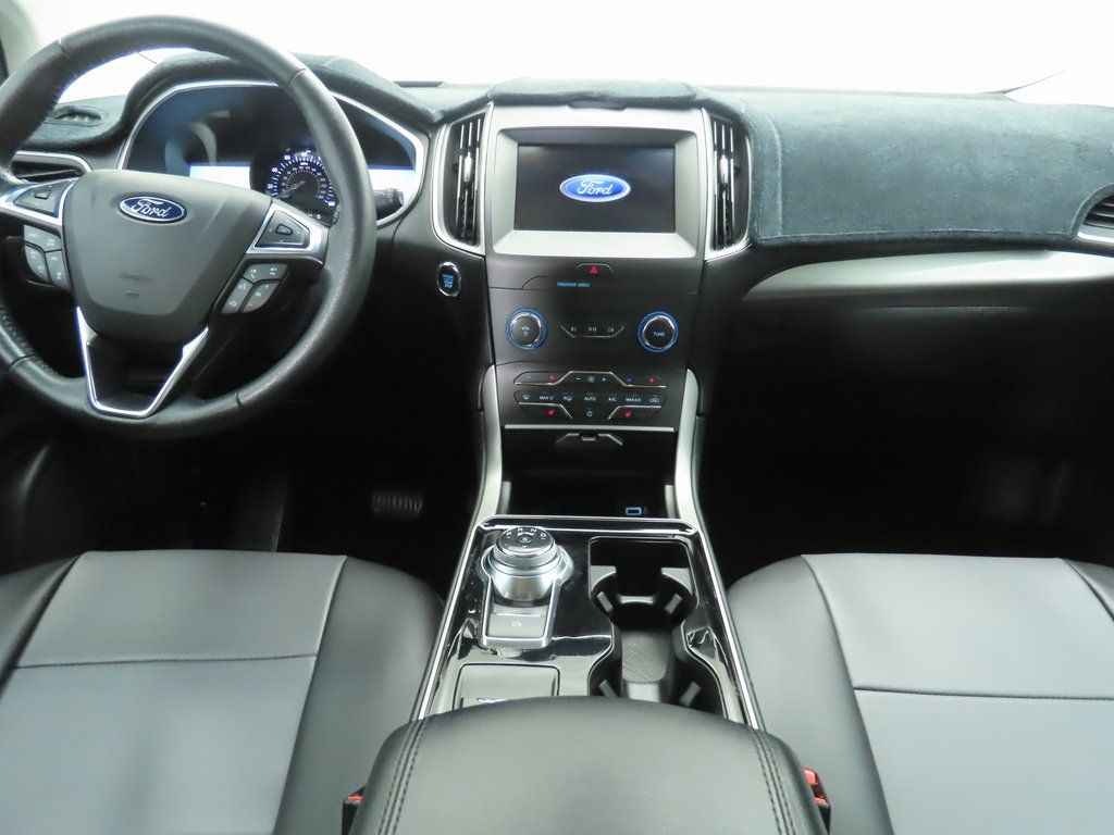 Thumbnail: 2019 Ford Edge - 13