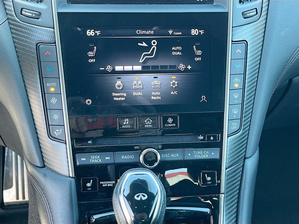 Used 2021 White INFINITI Red Sport 400 image 21