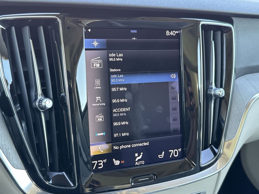 Thumbnail: 2022 Volvo S60 - 23