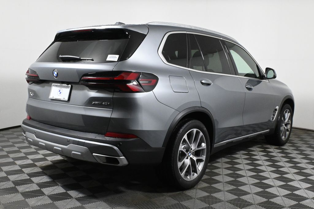 2025 BMW X5 xDrive40i 7