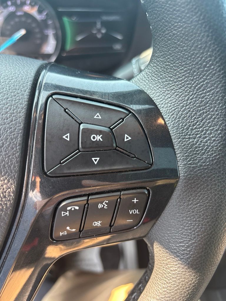 FordExplorer25