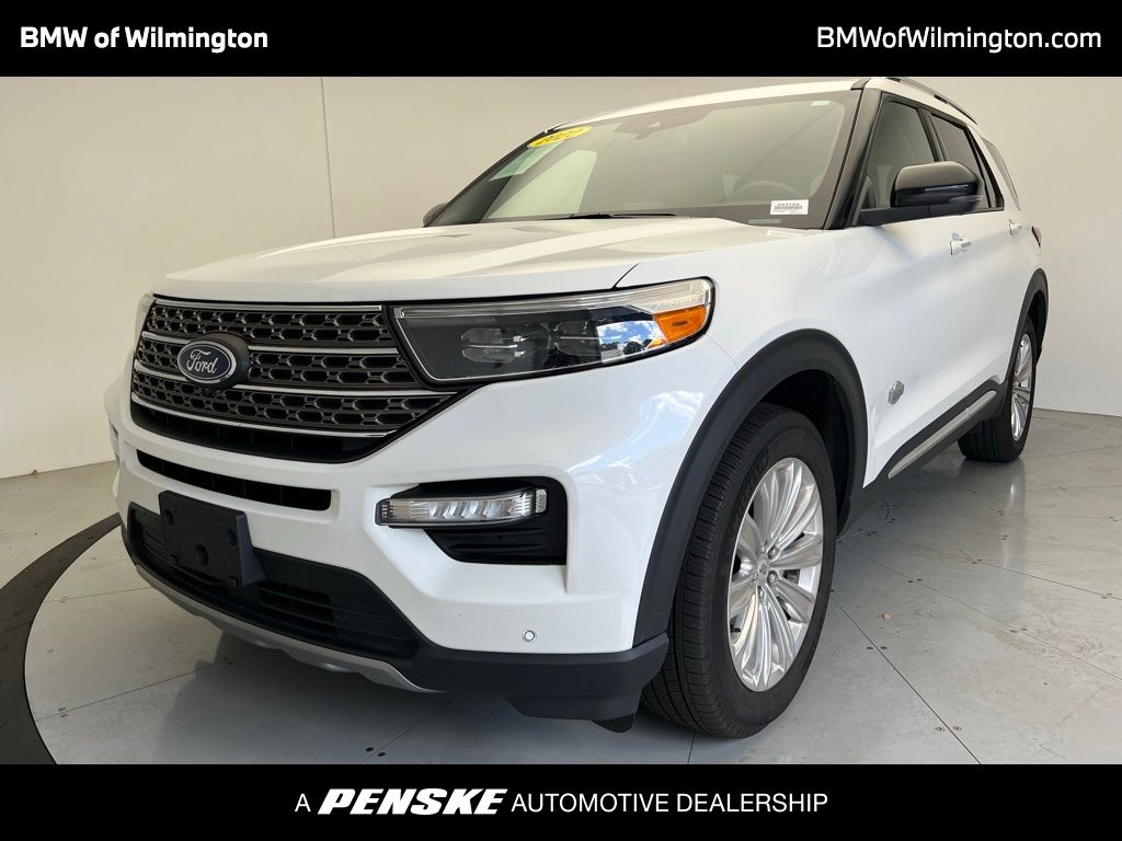 2022 Ford Explorer King Ranch Hero Image