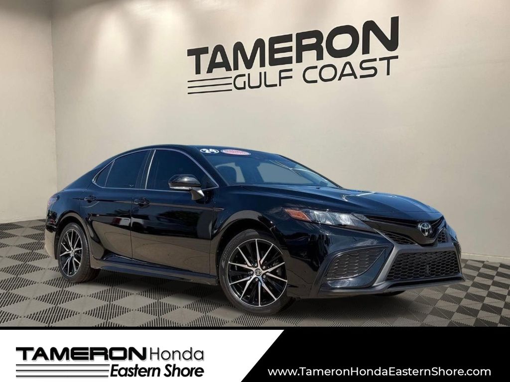 Midnight Black Metallic 2024 Toyota Camry Sedan Front-Wheel Drive 8-Speed Automatic