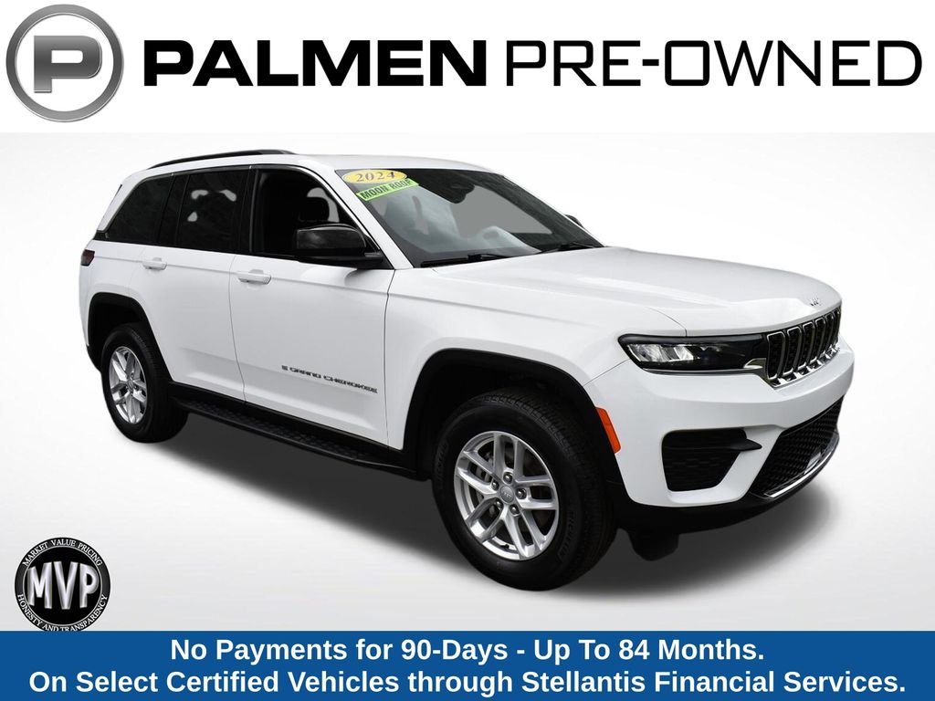 Bright White Clearcoat 2024 Jeep Grand Cherokee SUV / Crossover Four-Wheel Drive 8-Speed Automatic