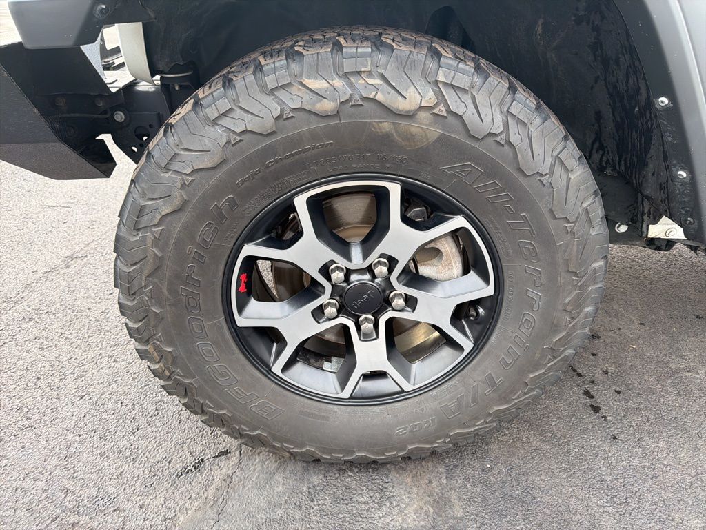 Thumbnail: 2021 Jeep Wrangler - 10