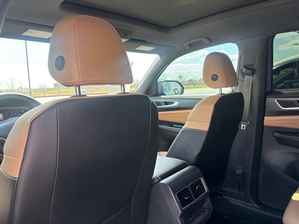 Used Car 2024 Volkswagen Atlas Cross Sport  2.0t Sel R-line For Sale Under $40,000 In Austin, Texas