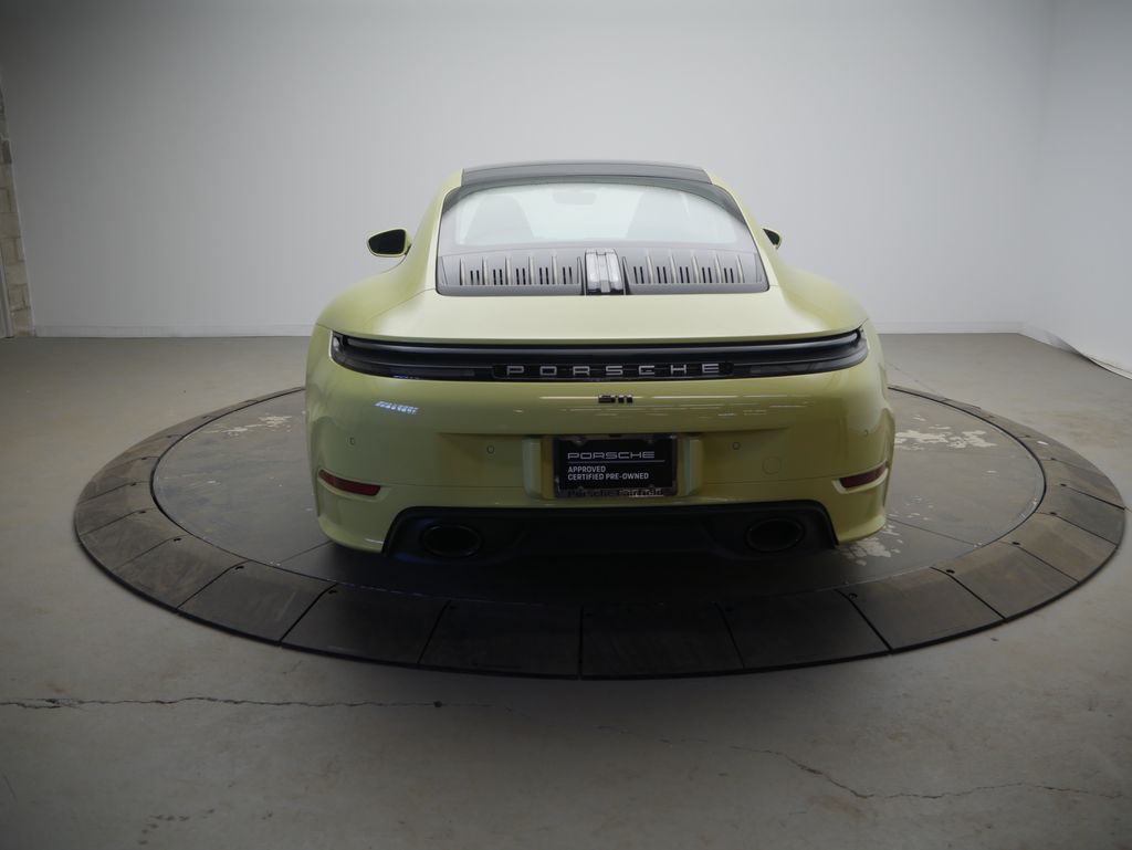 Thumbnail: 2025 Porsche 911 - 6