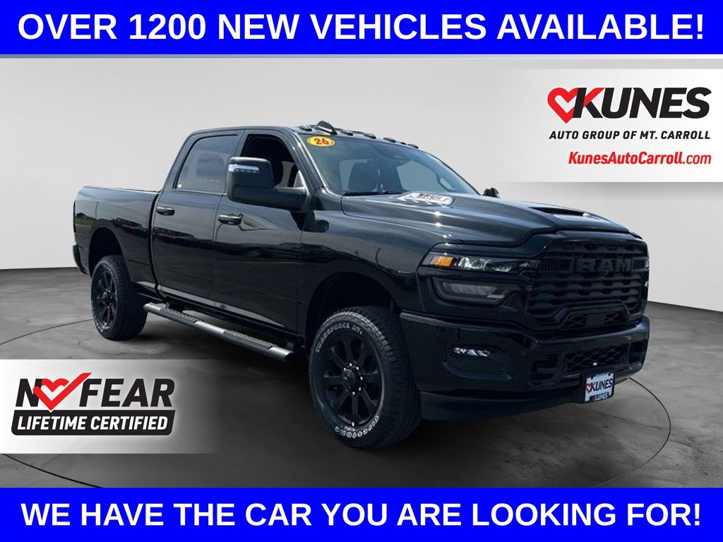 Diamond Black Crystal Pearlcoat 2026 RAM 2500 Pickup Truck Four-Wheel Drive 8-Speed Automatic