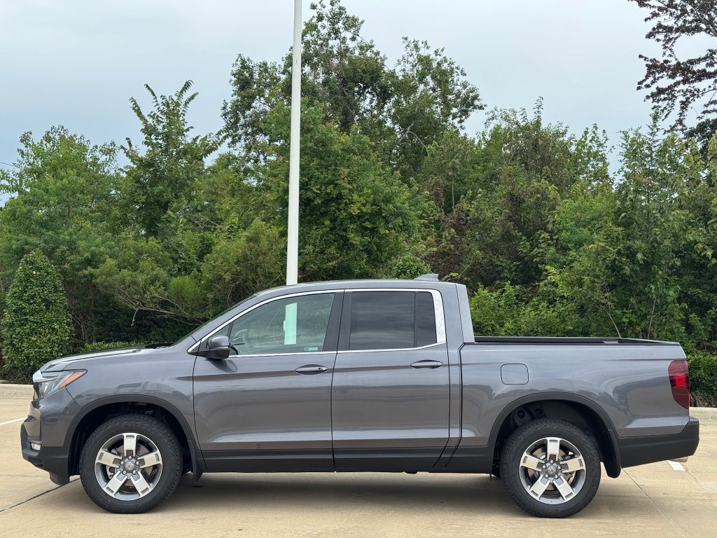 2026 Honda Ridgeline RTL  at Community Honda