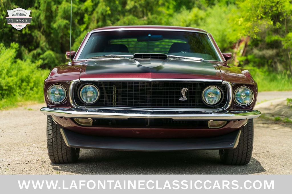 1969 Ford Mustang 2