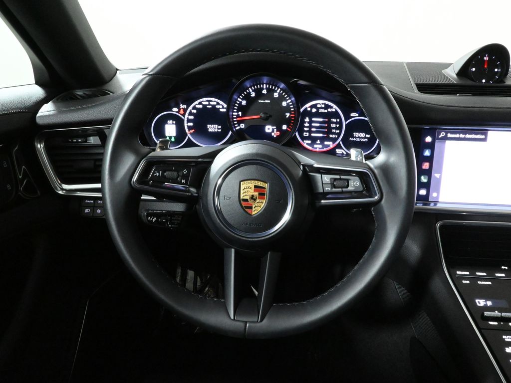 2022 Porsche Panamera Platinum 19