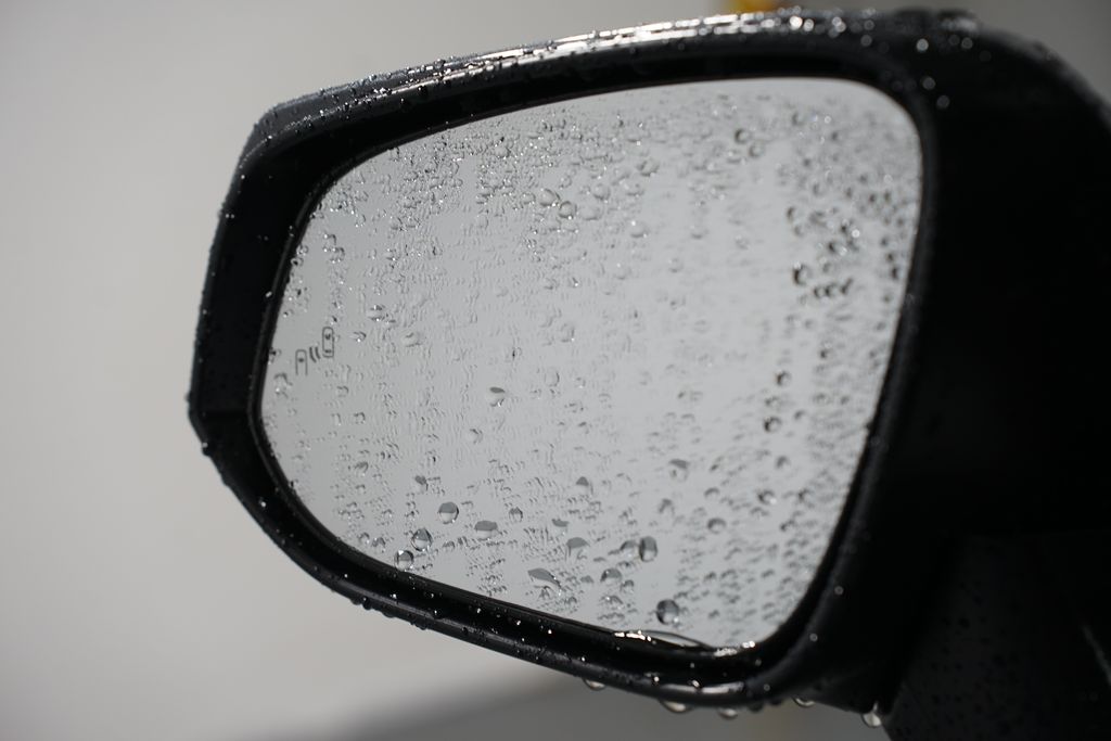 Thumbnail: 2025 Toyota RAV4 - 26