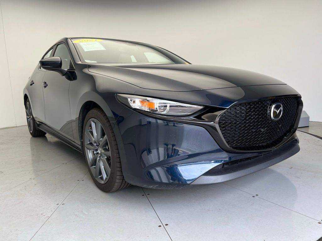 Thumbnail: 2021 Mazda Mazda3 - 2
