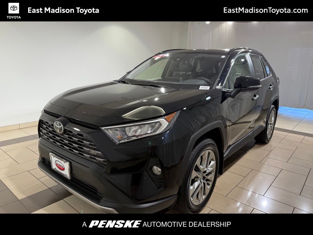 Thumbnail: 2019 Toyota RAV4 - 1