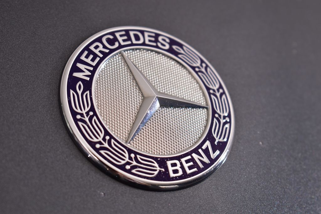 2016 Mercedes-Benz C-Class C 300 10