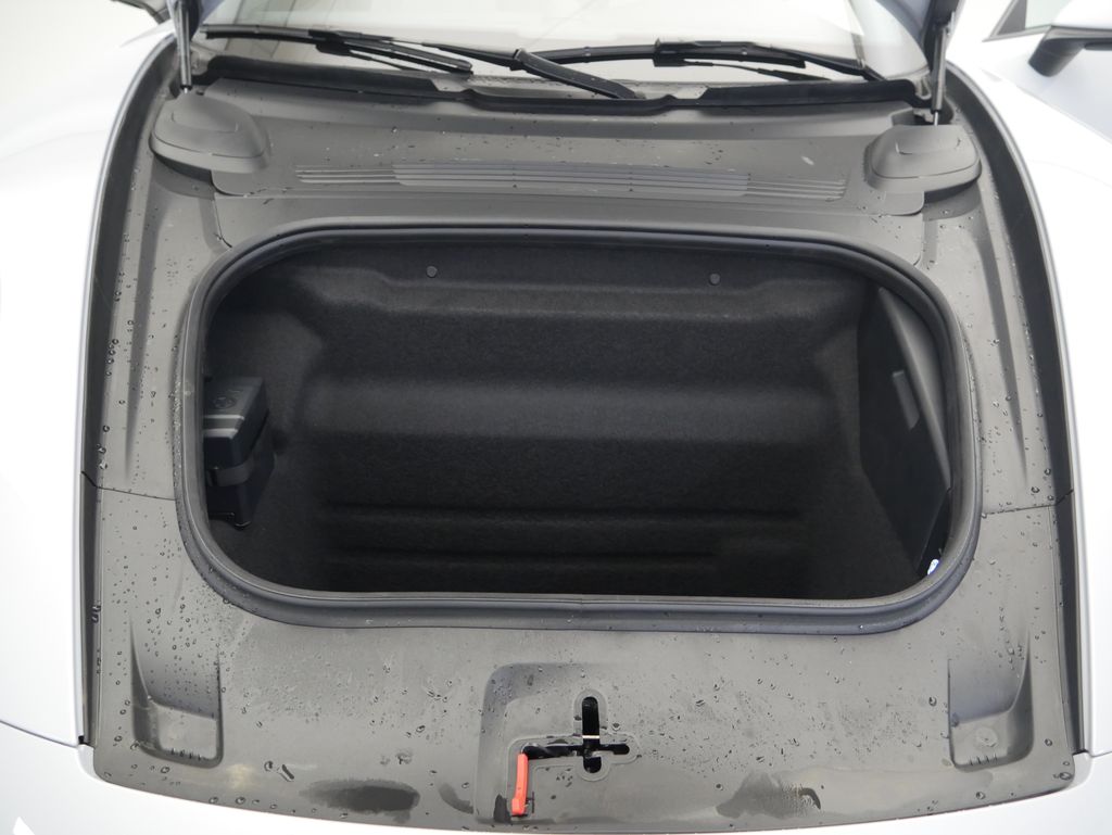 Thumbnail: 2026 Porsche 911 - 12