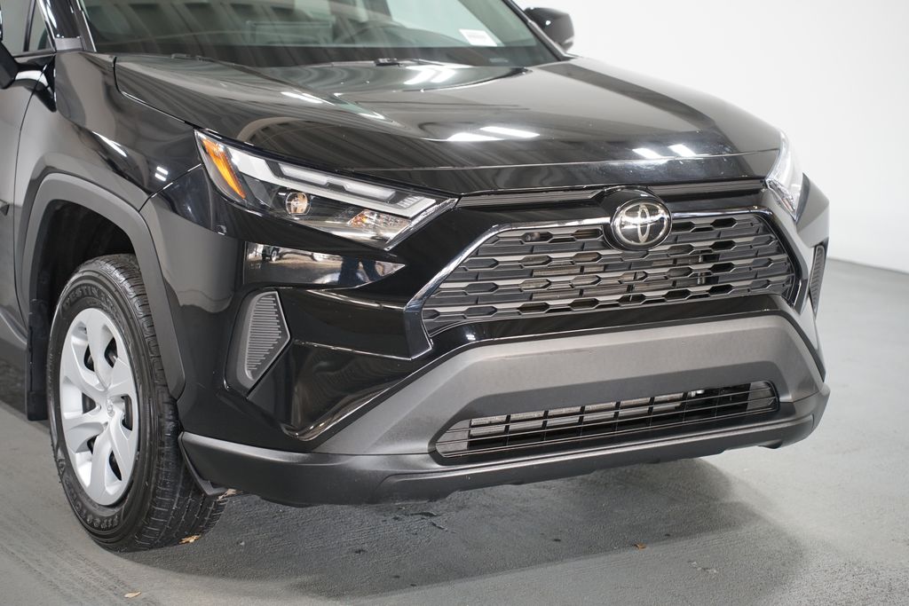 Thumbnail: 2024 Toyota RAV4 - 4