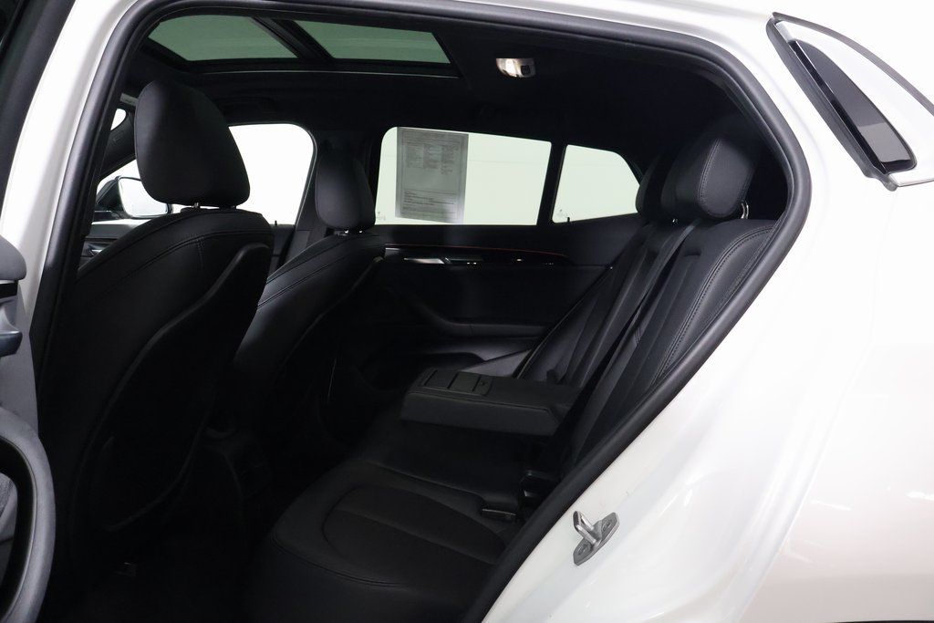 Thumbnail: 2020 BMW X2 - 11