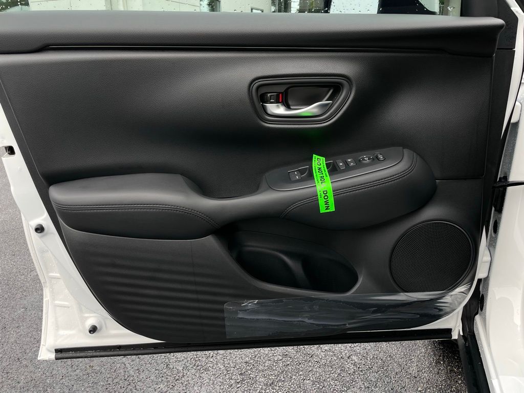 Thumbnail: 2026 Honda HR-V - 24