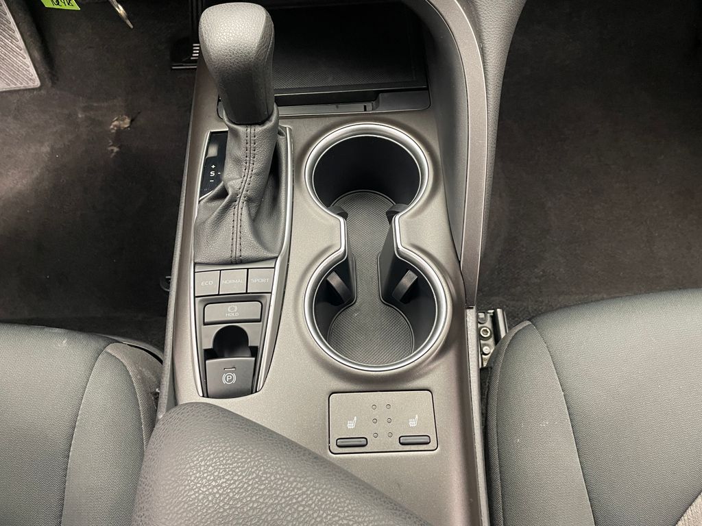 Thumbnail: 2024 Toyota Camry - 29