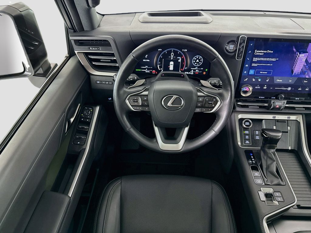 Thumbnail: 2024 Lexus GX - 10