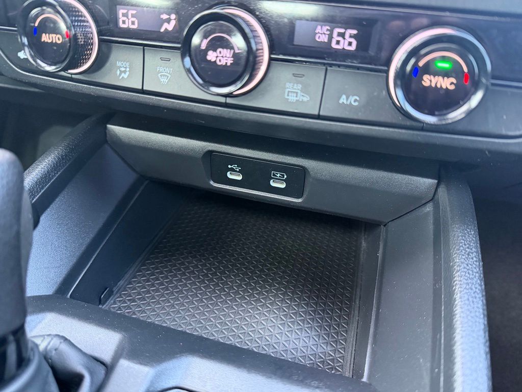 Thumbnail: 2024 Honda Accord - 19