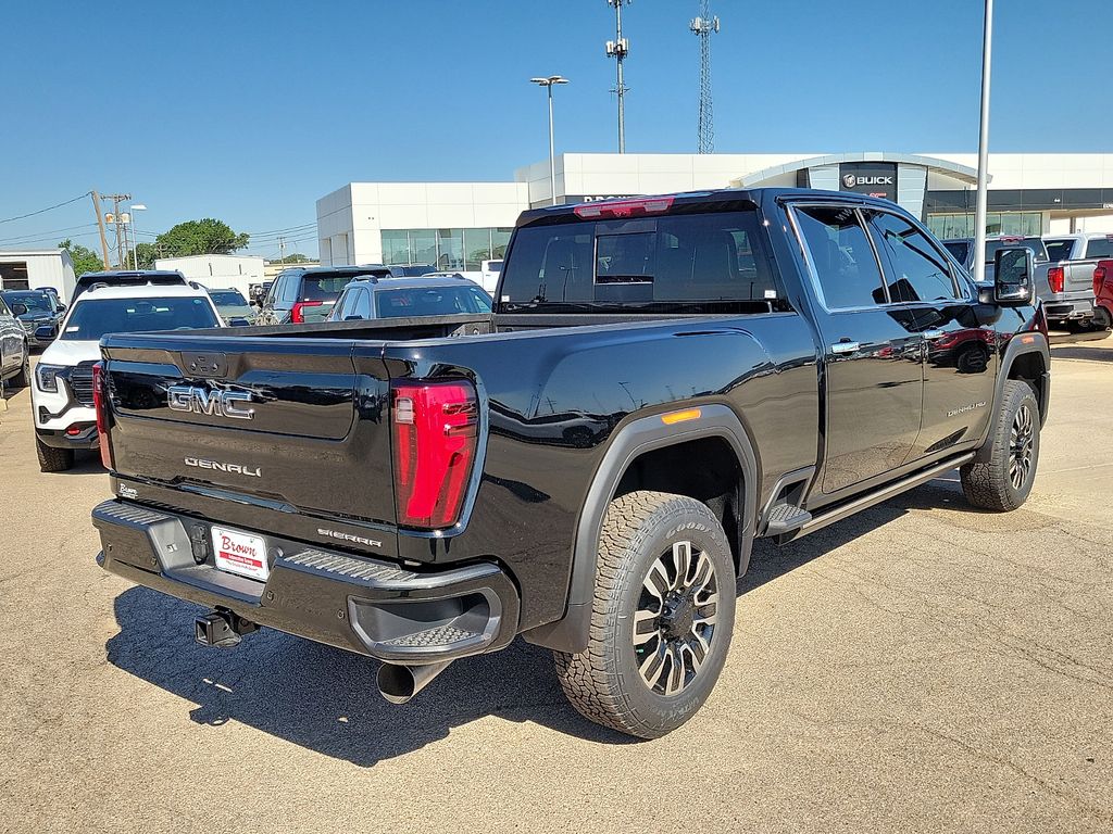 2026 GMC Sierra 2500HD Denali Ultimate - 10