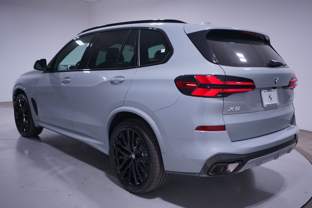 Thumbnail: 2026 BMW X5 - 3