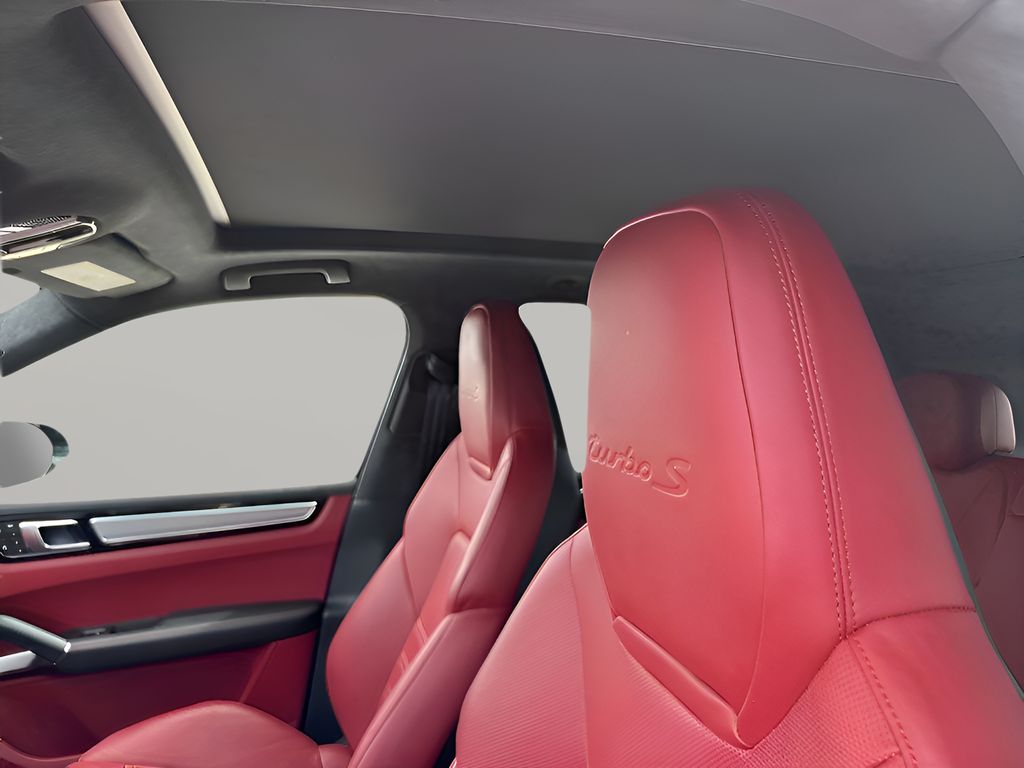 Used Car 2023 Porsche Cayenne E-hybrid  Turbo S For Sale Under $130,000 In Austin, Texas